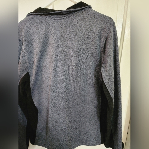 🤴👕 NHL Blackhawks Zip-Up Jacket in size Men's Medium - Picture 11 of 11